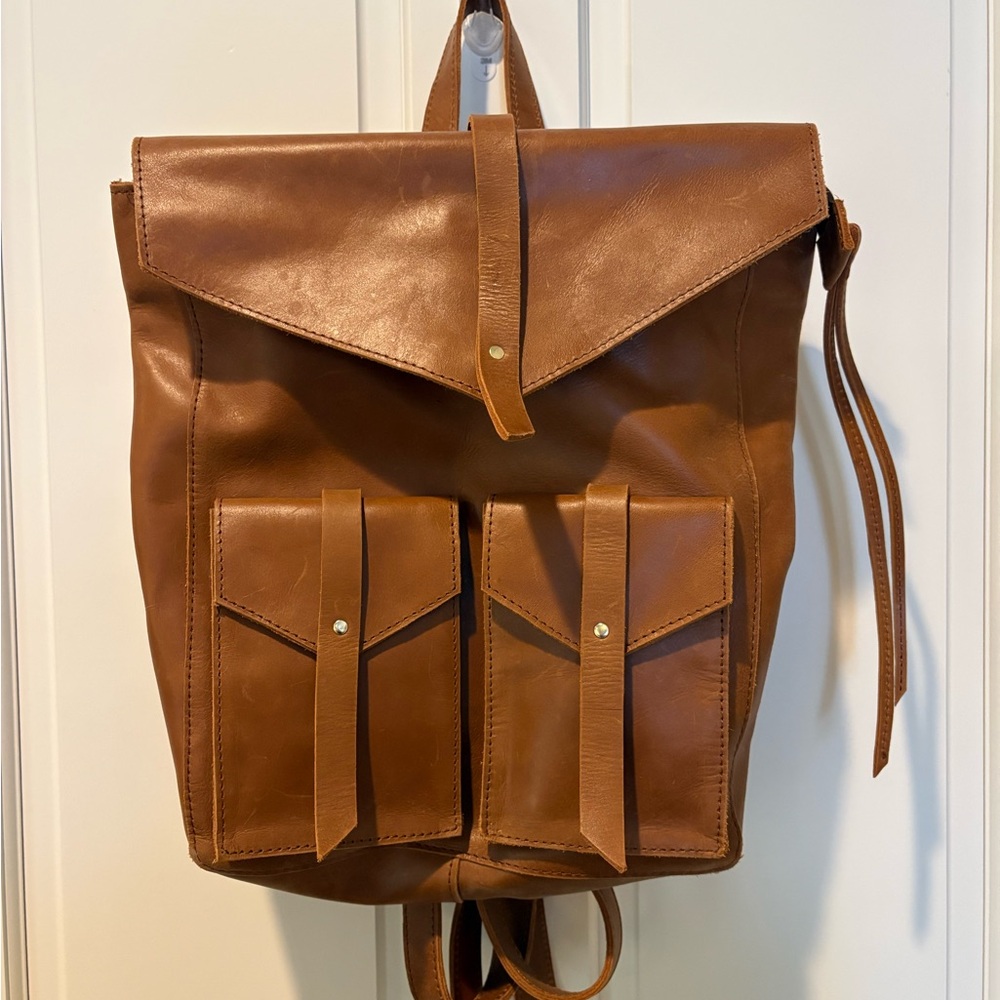 Raven & Lily Backpack Purse Magnolia NWOT - Picture 3 of 6